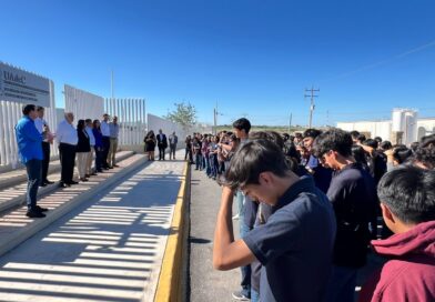 #UAdeC. Visita Rector de la UAdeC a la Comunidad de la Escuela de Bachilleres Antonio Gutiérrez Garza de Ciudad Acuña