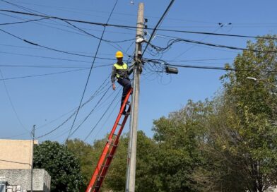 #Torreón. Inician labores de ordenamiento de cableado en Torreón Jardín