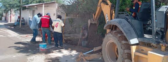 #GP. Ayuntamiento de Gómez Palacio responde a reporte de encharcamientos y fuga de agua en el ejido San José de Viñedos