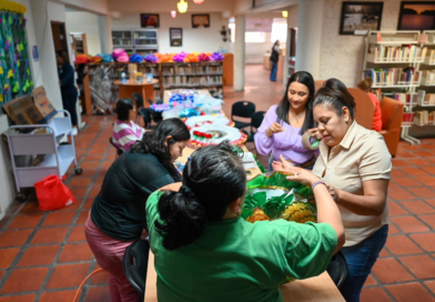 #Lerdo. CONCLUYE CON ÉXITO TALLER DE CORONAS DECORATIVAS EN BIBLIOTECA DE LERDO*