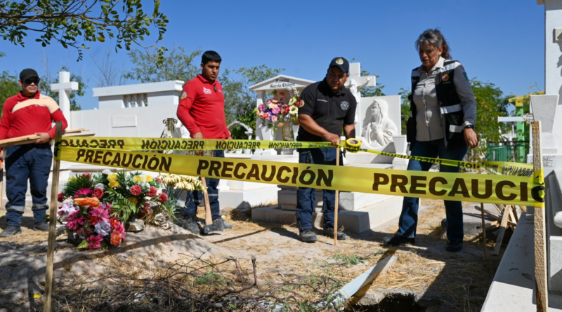 #Lerdo. PROTECCIÓN CIVIL Y BOMBEROS DELIMITAN ÁREAS DE RIESGO EN PANTEÓN MUNICIPAL*