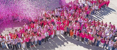 #GP. Ayuntamiento de Gómez Palacio fomenta la conciencia sobre el cáncer de mama con un lazo rosa humano en la explanada de la Presidencia Municipal