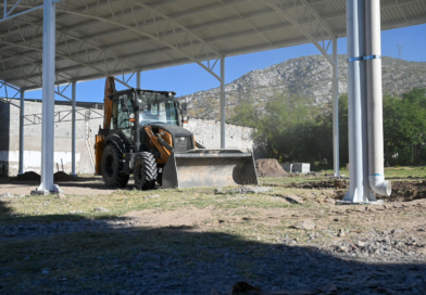 #Lerdo. GOBIERNO MUNICIPAL DE LERDO AVANZA CON PROYECTO DE RESCATE DE ESPACIO DEPORTIVO EN LA CARPA*