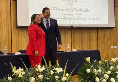 #UAdeC. El Rector de la UAdeC Toma Protesta a la Primera Directora Mujer de la Escuela de Medicina Unidad Norte