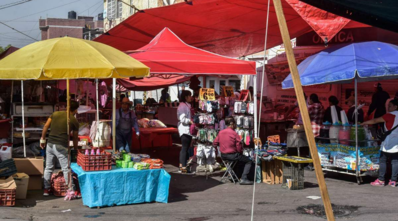 #GP. Tianguistas deben asumir la responsabilidad del manejo de su basura*