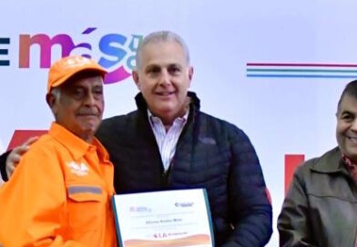 #Torreón. Alcalde entrega reconocimientos y anuncia aumento salarial a los trabajadores de La Ola