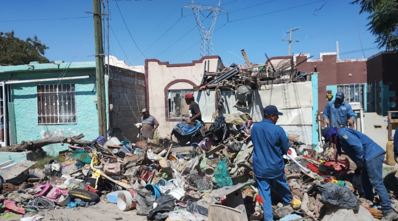 #GP. Exhorta Ayuntamiento de Gómez Palacio a mantener las banquetas de sus viviendas, libres de basura