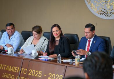 #Lerdo. ENCABEZA SUSY TORRECILLAS 39ª SESIÓN ORDINARIA DE CABILDO*