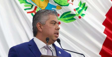 #CongresoCoahuila. ALFREDO PAREDES LOPEZ HACE UN EXHORTO A LOS 38 MUNICIPIOS PARA LA REGULACION DE CARROS ABANDONADOS