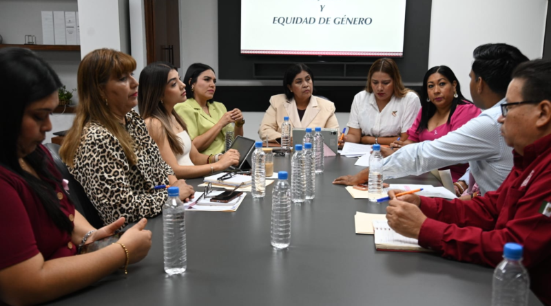 #GP. Revisa Comisión de Mujeres acciones de atención a la violencia y salud femenina