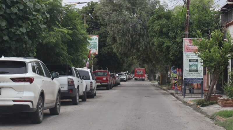 #SAPAL REPORTA VIALIDADES SIN ENCHARCAMIENTOS Y LLAMA A MANTENER LIBRES DE BASURA LAS ALCANTARILLAS*