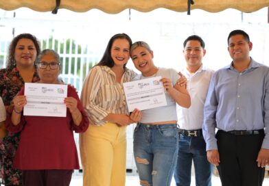 #Lerdo. SUSY TORRECILLAS ENTREGA MATERIAL DE CONSTRUCCIÓN A FAMILIAS DE DIVERSAS COMUNIDADES*
