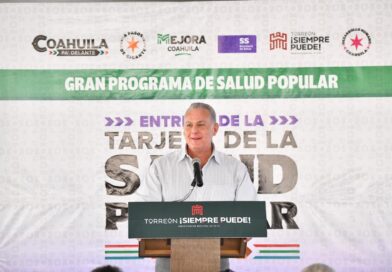 #Torreón. Román Alberto Cepeda González preside entrega de la Tarjeta de la Salud Popular en Torreón