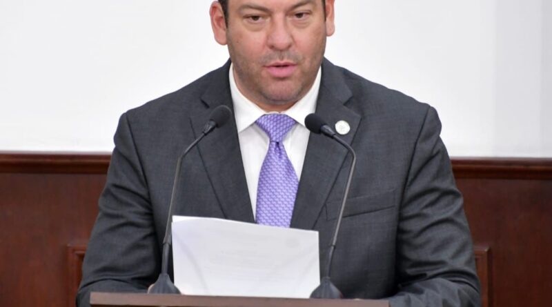 #CongresoCoahuila. Libre elección de notarios ante trámites bancarios, solicita Felipe González