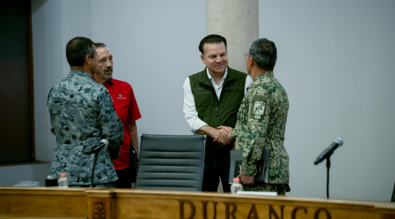 #Durango. Seguiremos haciendo equipo con las Fuerzas Federales para mantener la paz en Durango; todo mi respaldo al Ejército, a la Guardia Nacional y a la Marina*