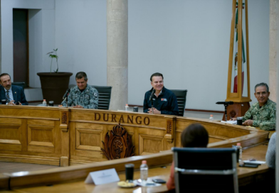 #Durango. La coordinación entre corporaciones estatales, Ejército y Guardia Nacional fortalece la seguridad y la llegada de inversiones a Durango: Esteban Villegas*