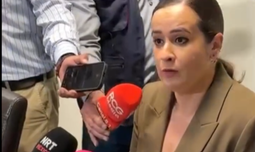 #CongresoCoahuila. Beatriz Fraustro informó que Tony Flores será denunciado por presuntos actos de acecho y hostigamiento en contra de la mujer.