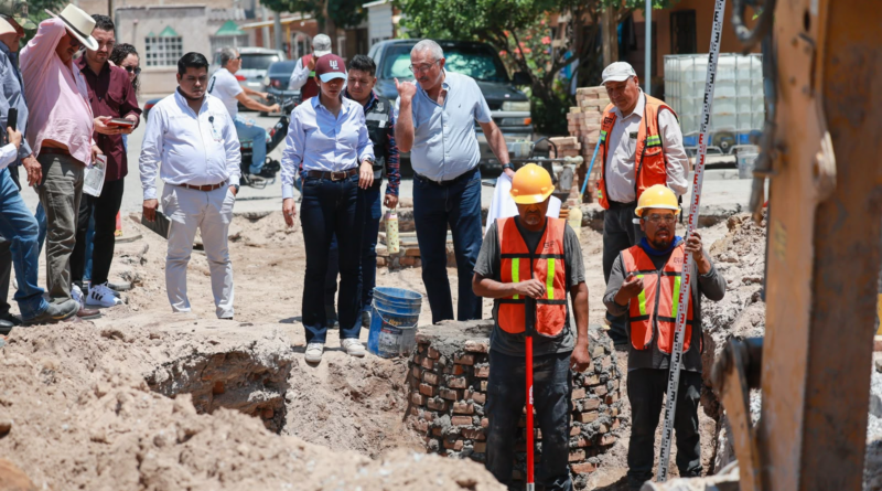 #GP. Supervisa Betzabé Martínez avances del Plan Fluye en drenaje de avenida Vergel de Gómez Palacio
