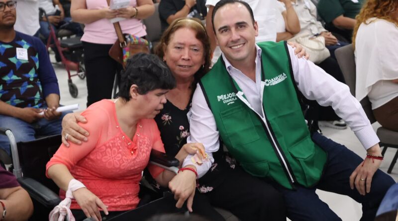 #Coahuila. SEGUIMOS ENTREGANDO APOYOS A NUESTRA GENTE CON DISCAPACIDAD: MANOLO