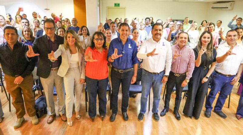 #UAdeC. Rector de la UAdeC Toma Protesta a las y los Integrantes de las Academias Docentes de Unidad Laguna