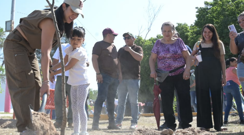 #GP. Betzabé Martínez encabeza jornada de reforestación en el Parque 5 de Mayo*