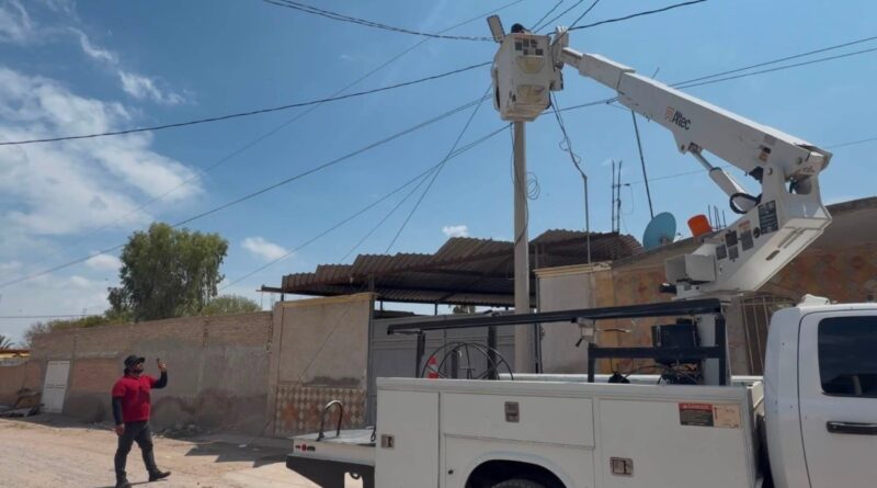 #Lerdo. ATIENDE ALUMBRADO PÚBLICO LERDO REPORTES CIUDADANOS*