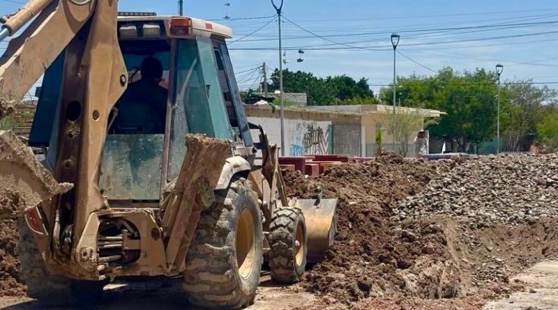 #Torreón. MANTIENE MUNICIPIO INTERVENCIÓN PERMANENTE EN REDES DE DRENAJE DE ZARAGOZA SUR