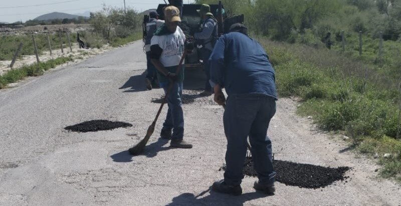 #Lerdo. SUSY TORRECILLAS INSTRUYE JORNADAS DE BACHEO EN DIVERSOS SECTORES DE LERDO